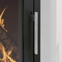 Kaminofen Justus Diego W+ 6 KW Speicherofen 10 Kaminofen Justus Diego W+ 6 KW Speicherofen -Angebote Morsø Store JUSTUS Kaminofen Diego W plus Luftdurchstroemter Griff 900x900